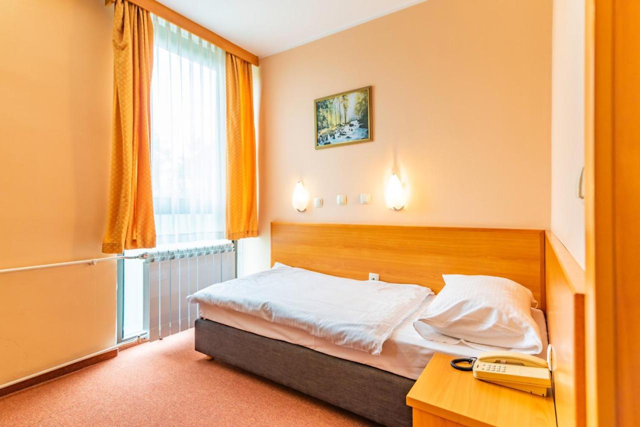 Hotel Park Cakovec Ngoại thất bức ảnh